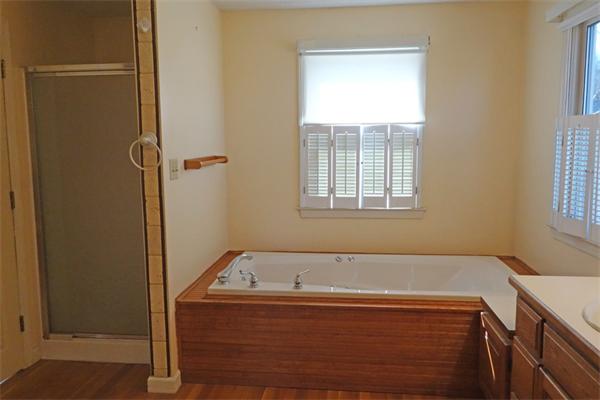 358 Bridle Path Worcester, MA 01604 - Photo 15 of 20 Gallery Image 15
