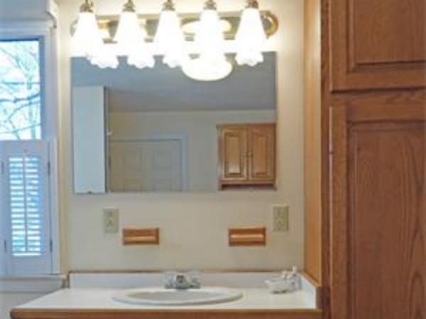 358 Bridle Path Worcester, MA 01604 - Photo 16 of 20 Gallery Image 16