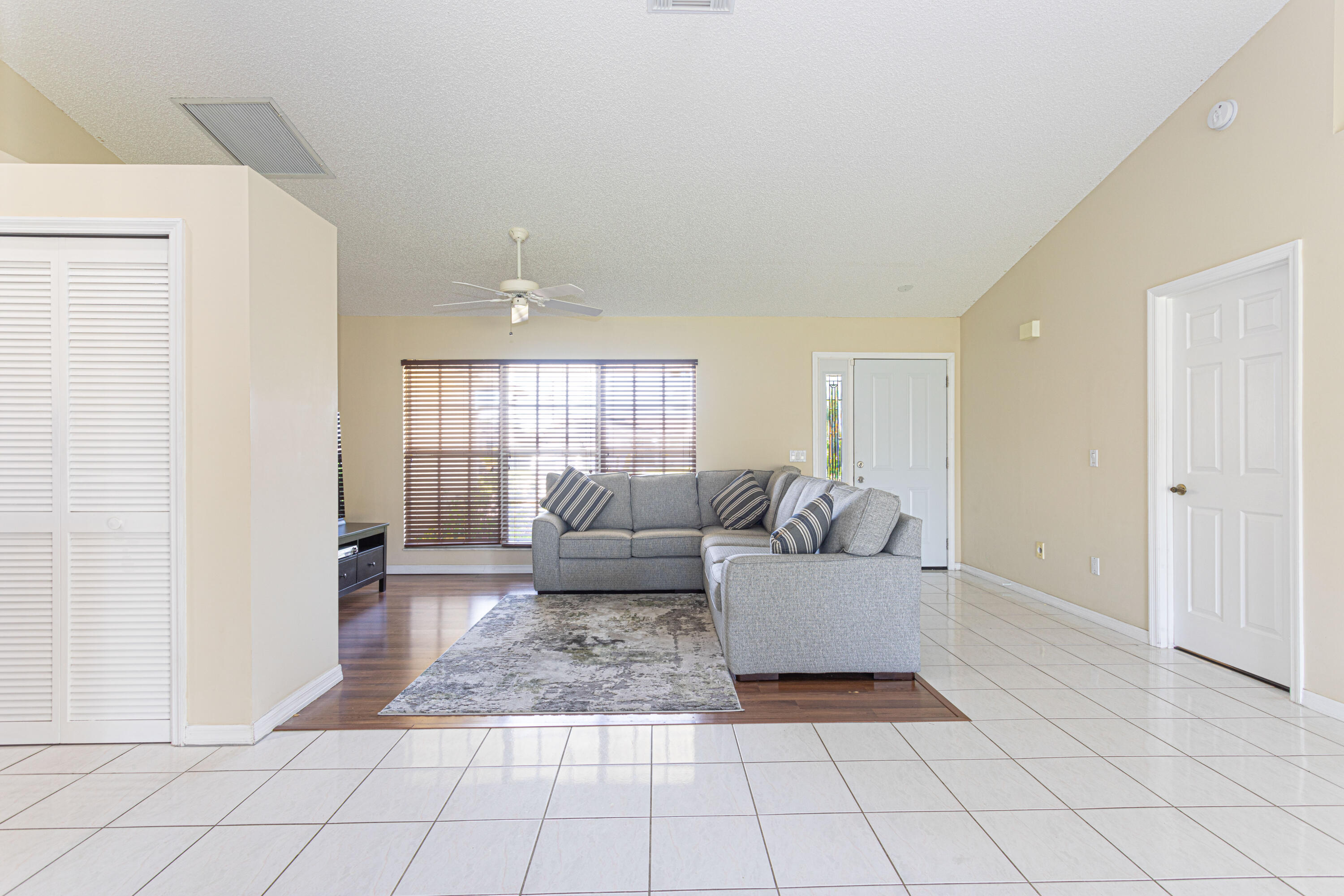 755 Southwest Ancona Road Port St. Lucie, FL 34953 - Photo 8 of 36 casa-20_1