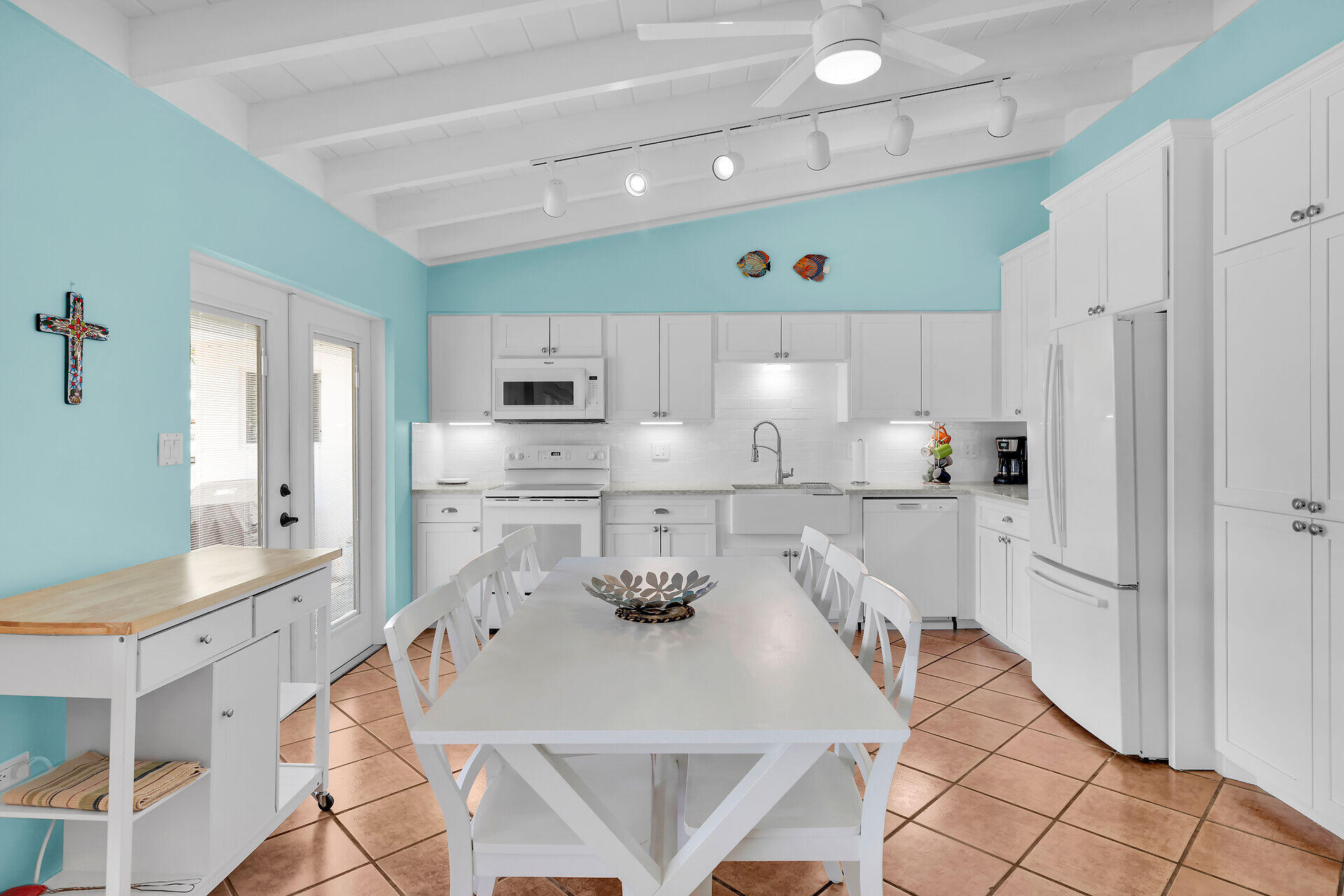 741 9th Street Key Colony Beach, FL 33051 - Photo 12 of 39 virtual-tour-363961-mls-high-res-image-1
