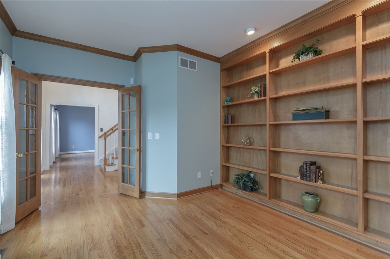 14669 Old Farm Road Granger, IN 46530 - Photo 22 of 36 Gallery Image 22