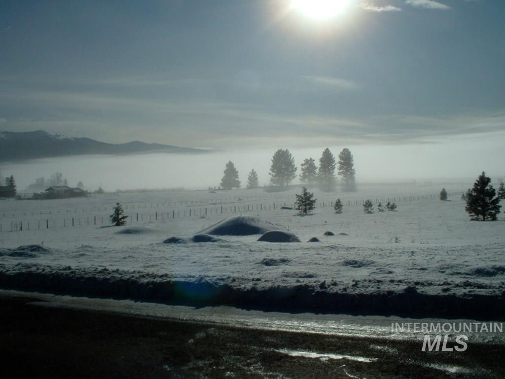 1217 Elo Road McCall, ID 83638 - Photo 5 of 16