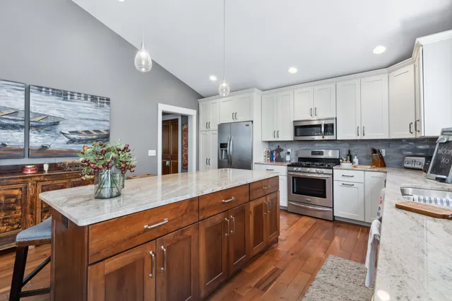 $1,195,000 | 8020 Ridge Road, Lake Shore, MN 56468