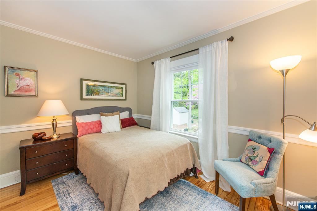 485 Valley Road Montclair, NJ 07043 - Photo 29 of 38