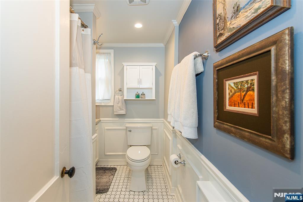 485 Valley Road Montclair, NJ 07043 - Photo 30 of 38