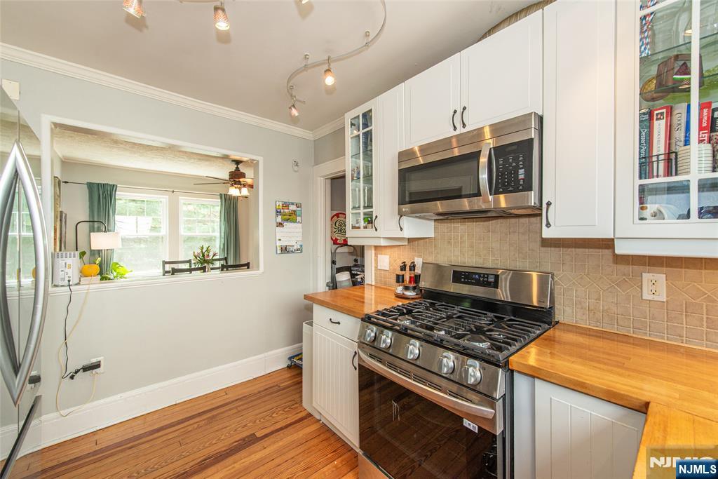 485 Valley Road Montclair, NJ 07043 - Photo 9 of 38
