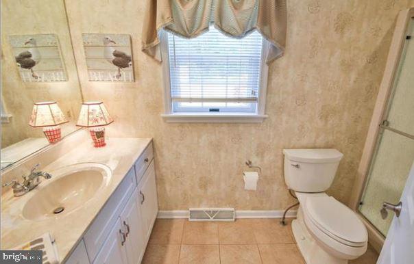 1845 Valley Forge Road Allentown, PA 18104 - Photo 14 of 38 Gallery Image 14