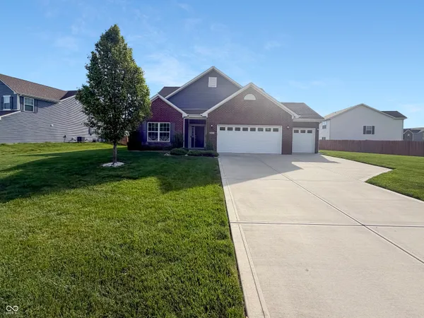 $371,000 | 2357 Pokagon Street, Avon, IN 46123