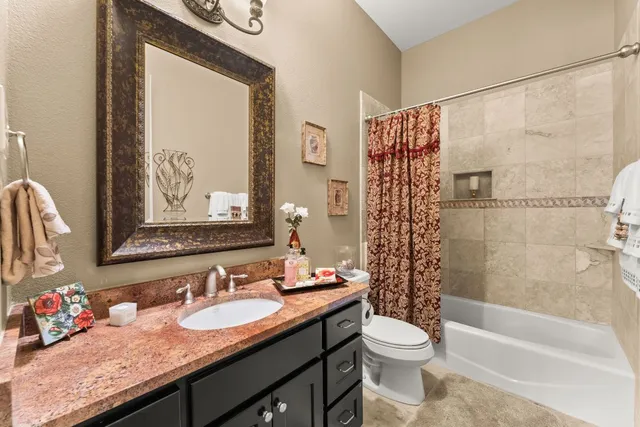 $999,000 | 2014 Lakeway Boulevard, Lakeway, TX 78734