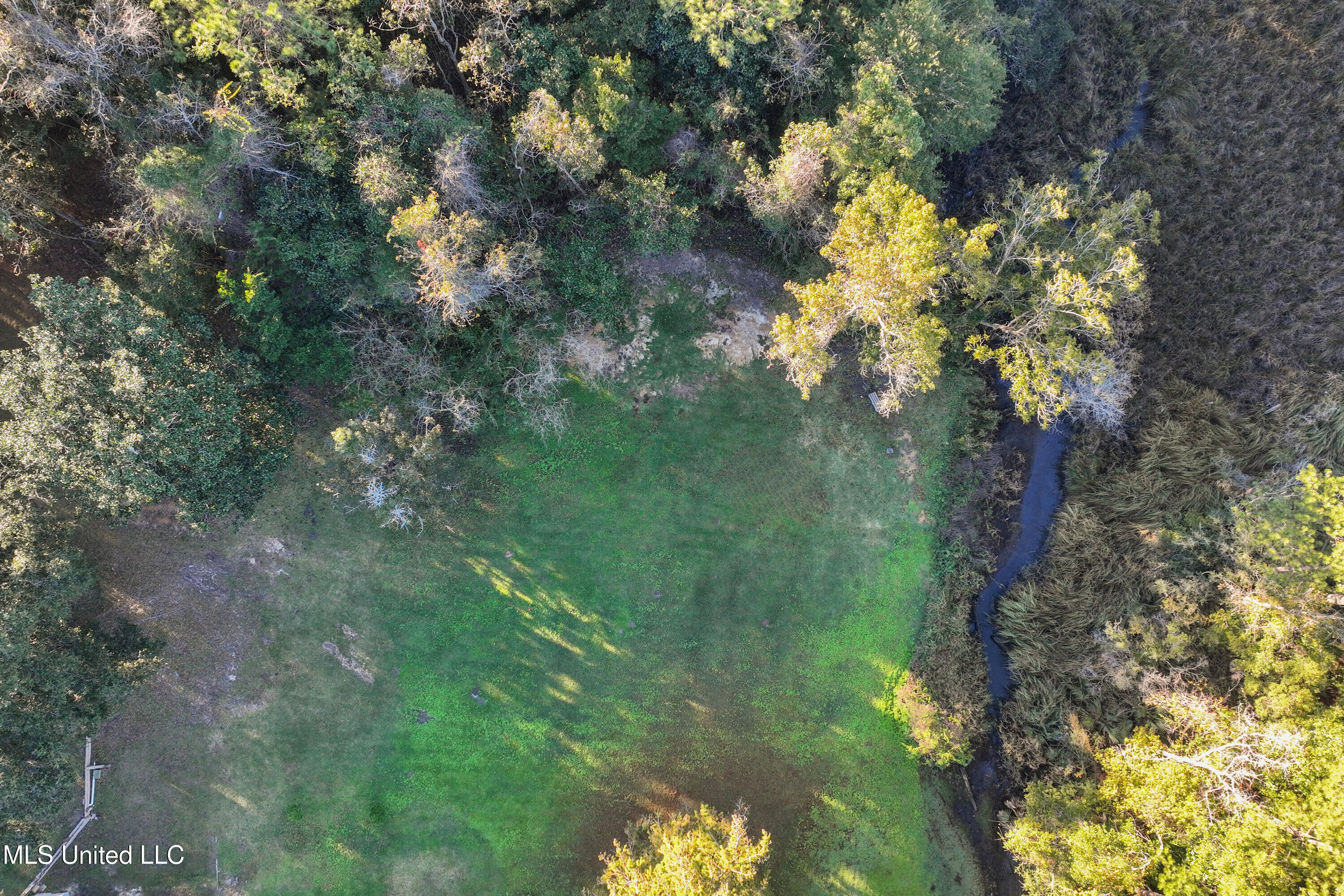 3605 Knapp Road Ocean Springs, MS 39564 - Photo 7 of 29 4