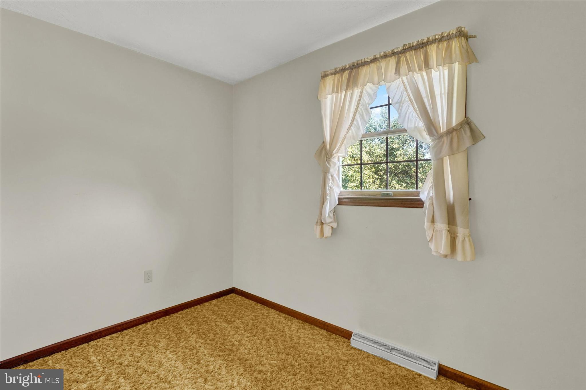 3230 Ruppert Road York, PA 17408 - Photo 17 of 46 Gallery Image 17