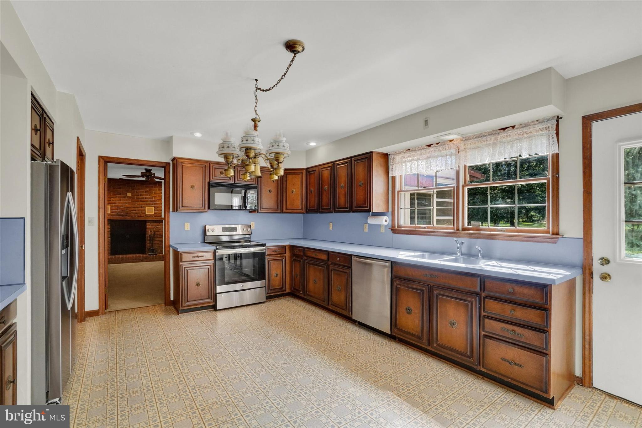 3230 Ruppert Road York, PA 17408 - Photo 8 of 46 Gallery Image 8