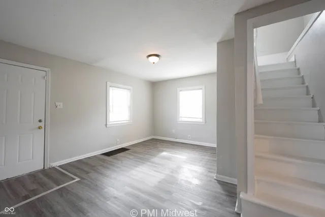 $1,249 | 1415 West Pruitt Street, Indianapolis, IN 46208