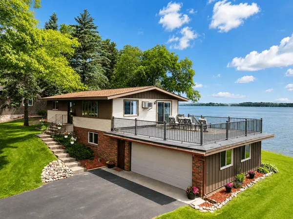 $500,000 | 71618 County State Aid Highway 18, Dassel, MN 55325