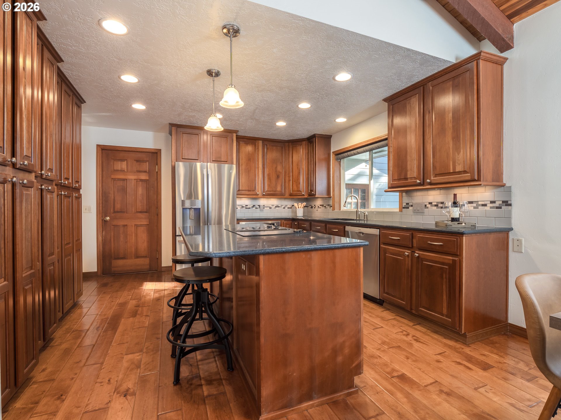 6503 Kinns Road Northeast Woodburn, OR 97071 - Photo 10 of 48 Gallery Image 10