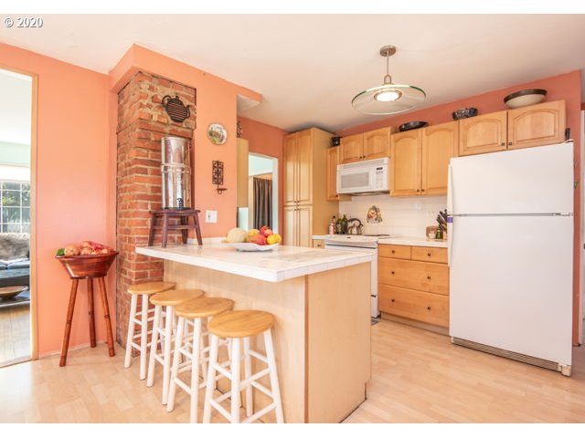 9500 Southeast Revenue Road Boring, OR 97009 - Photo 11 of 31 Gallery Image 11