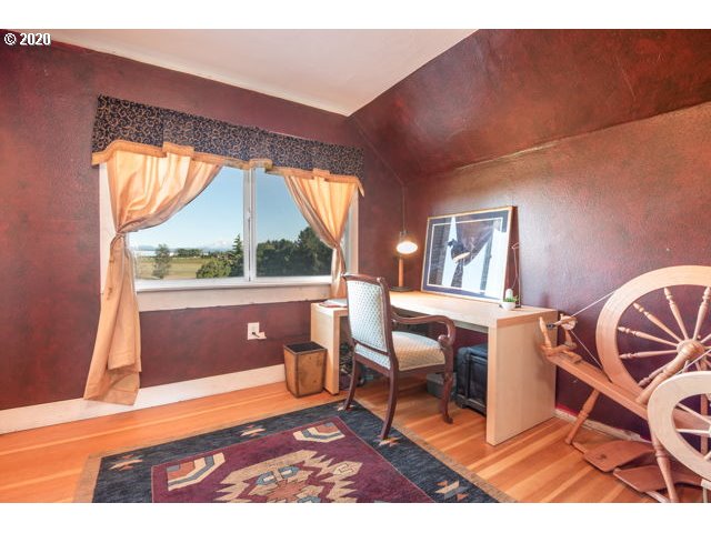 9500 Southeast Revenue Road Boring, OR 97009 - Photo 21 of 31 Gallery Image 21