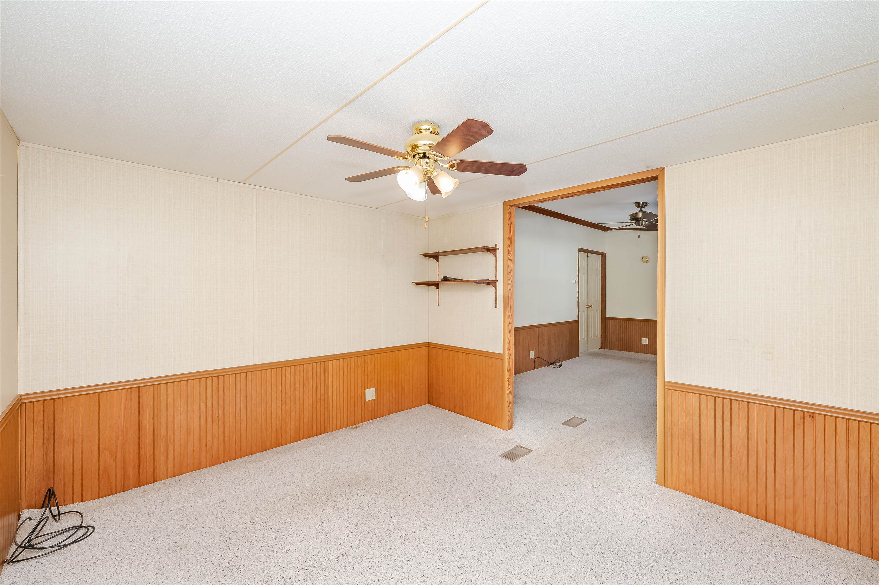 10 York Court Rochester, NH 03868 - Photo 26 of 45