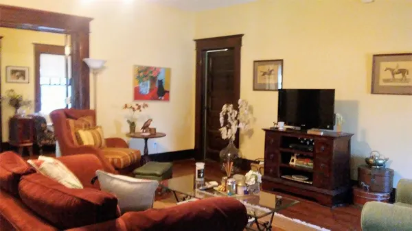 $1,775 | 1701 Sylvester Road, Houston, TX 77009