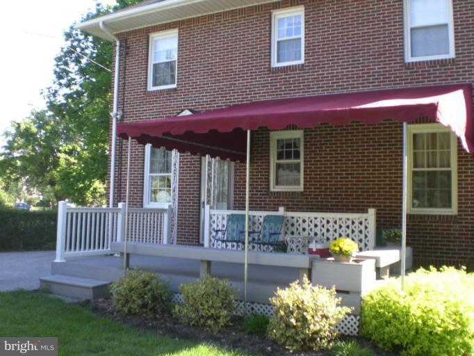 30 Overbrook Road Catonsville, MD 21228 - Photo 6 of 20 Awning Covered Rear Deck