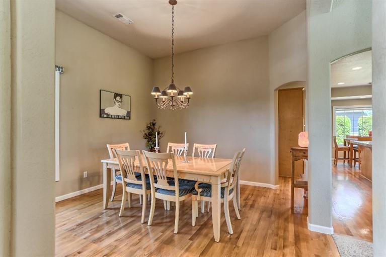161 Keystone Way Eagle Point, OR 97524 - Photo 4 of 31 Additional Photo