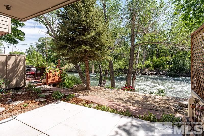 1344 Jones Street Reno, NV 89503 - Photo 5 of 24 a backyard of a house with lots of green space