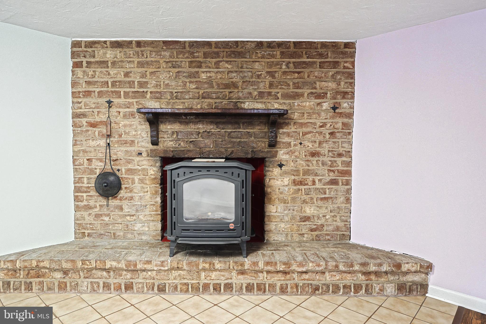 1825 Lilac Road York, PA 17408 - Photo 23 of 35 Gallery Image 23