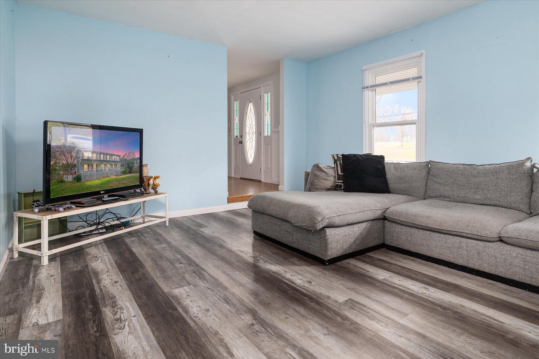 9464 Guilford Road Columbia, MD 21046 - Photo 6 of 37 Gallery Image 6