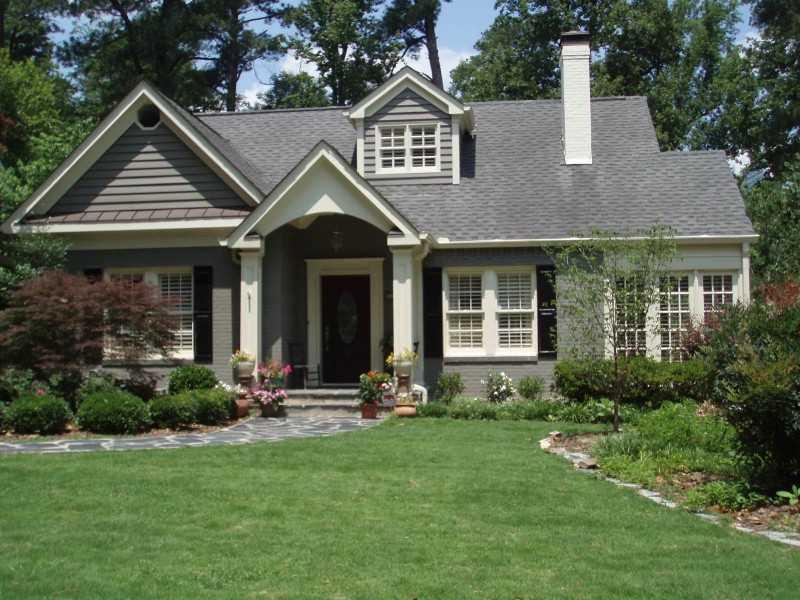 Exterior Front. Awesome 5/5.5 bath home on quiet street in popular Peachtree Park! Inbetween neighborhood playground and pocket park where they have the community streetplay functions! Walk to restaurants, shopping, parks and more!