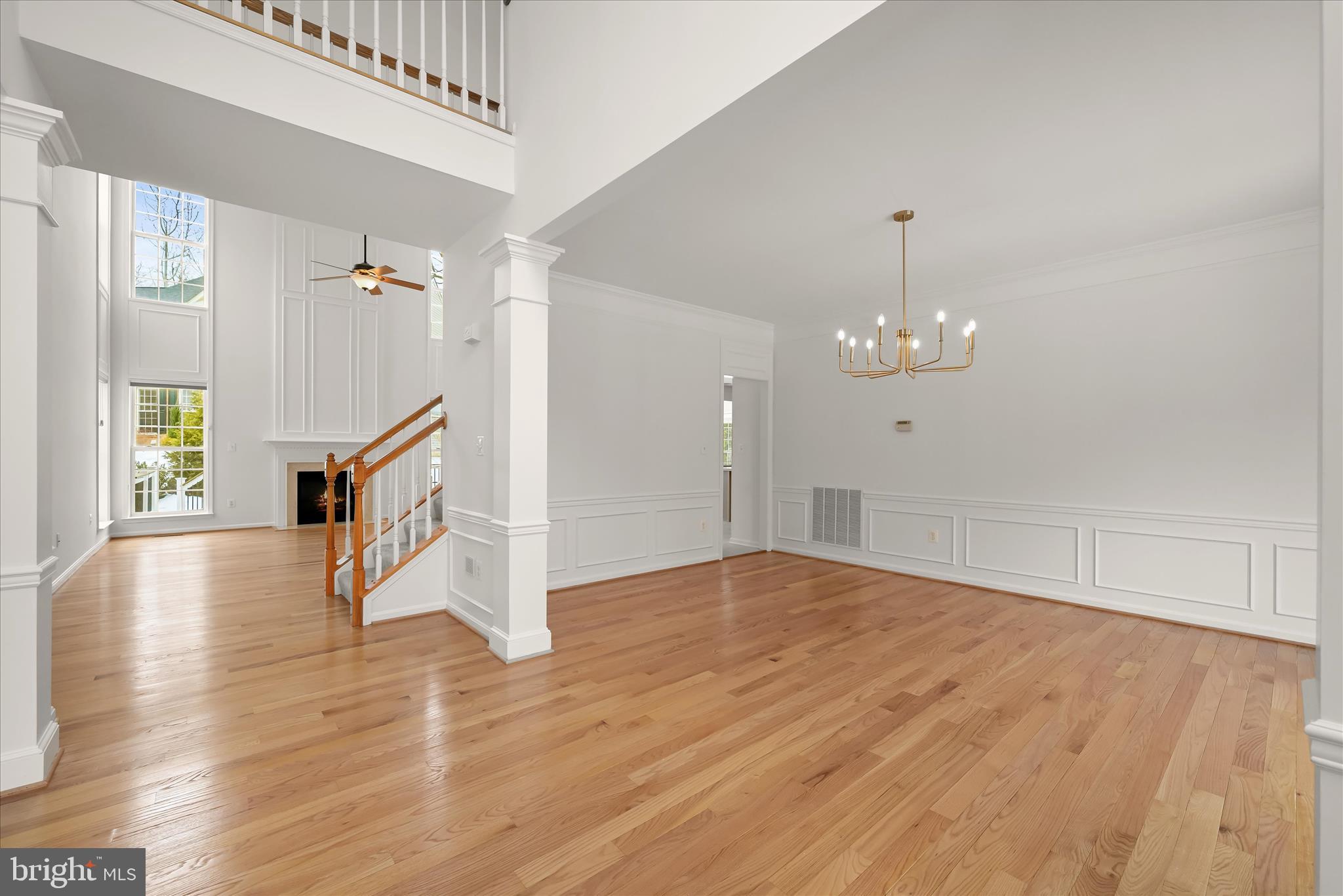 8433 Roberts Road Ellicott City, MD 21043 - Photo 12 of 84 Foyer & dining room