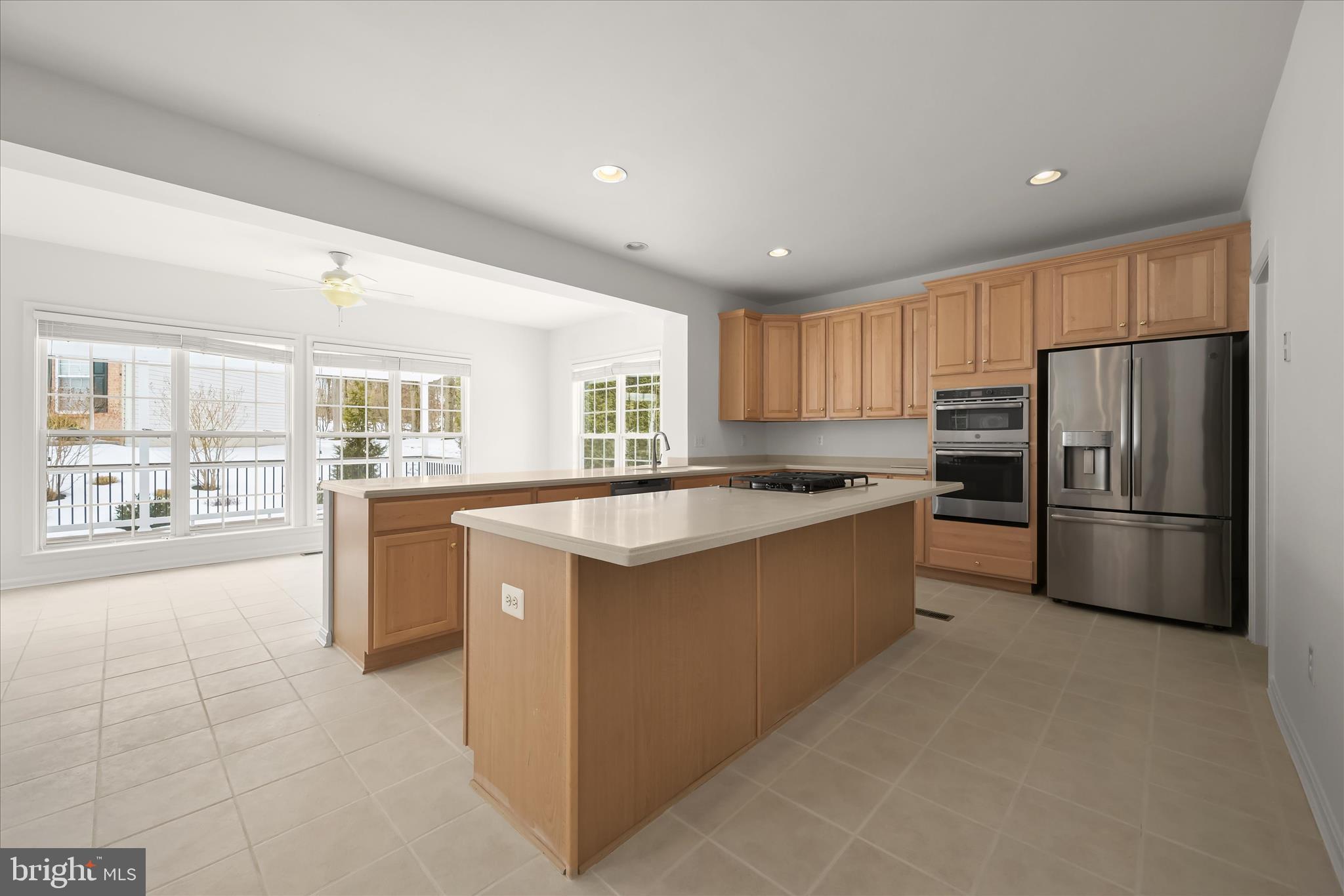 8433 Roberts Road Ellicott City, MD 21043 - Photo 28 of 84 Oversized island with gas cooktop