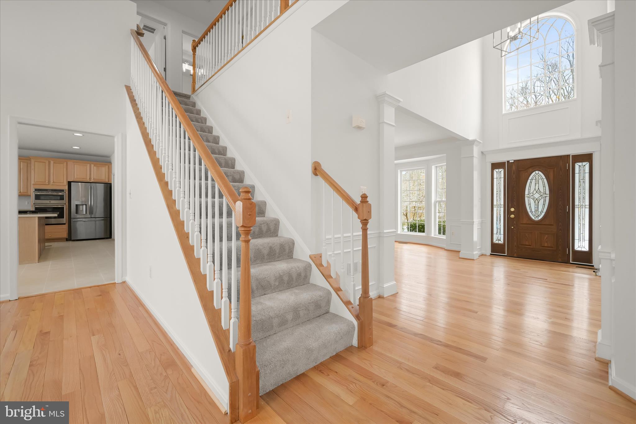 8433 Roberts Road Ellicott City, MD 21043 - Photo 40 of 84 Staircase to upper levle