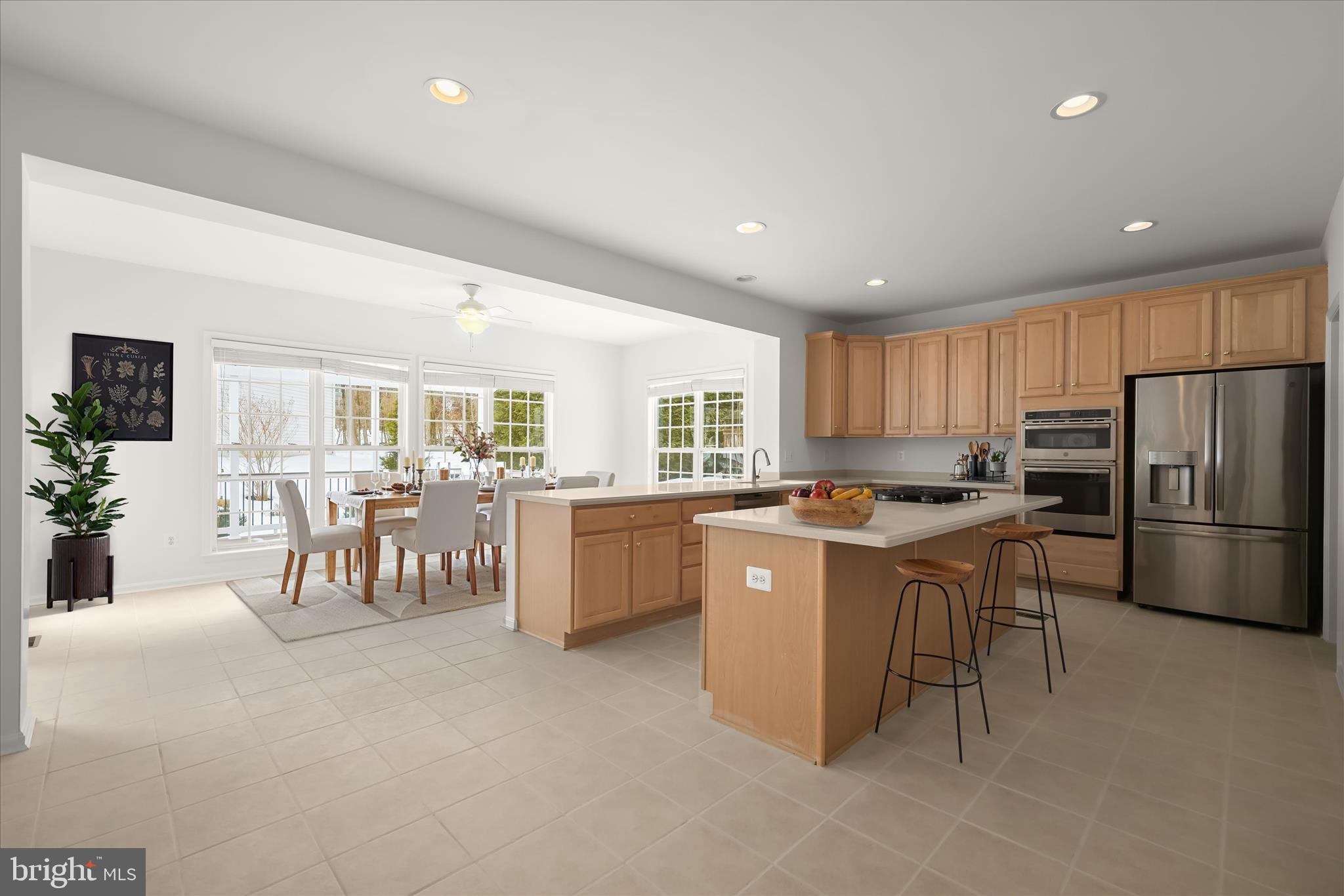8433 Roberts Road Ellicott City, MD 21043 - Photo 4 of 84 Gourmet kitchen & breakfast room (VS)