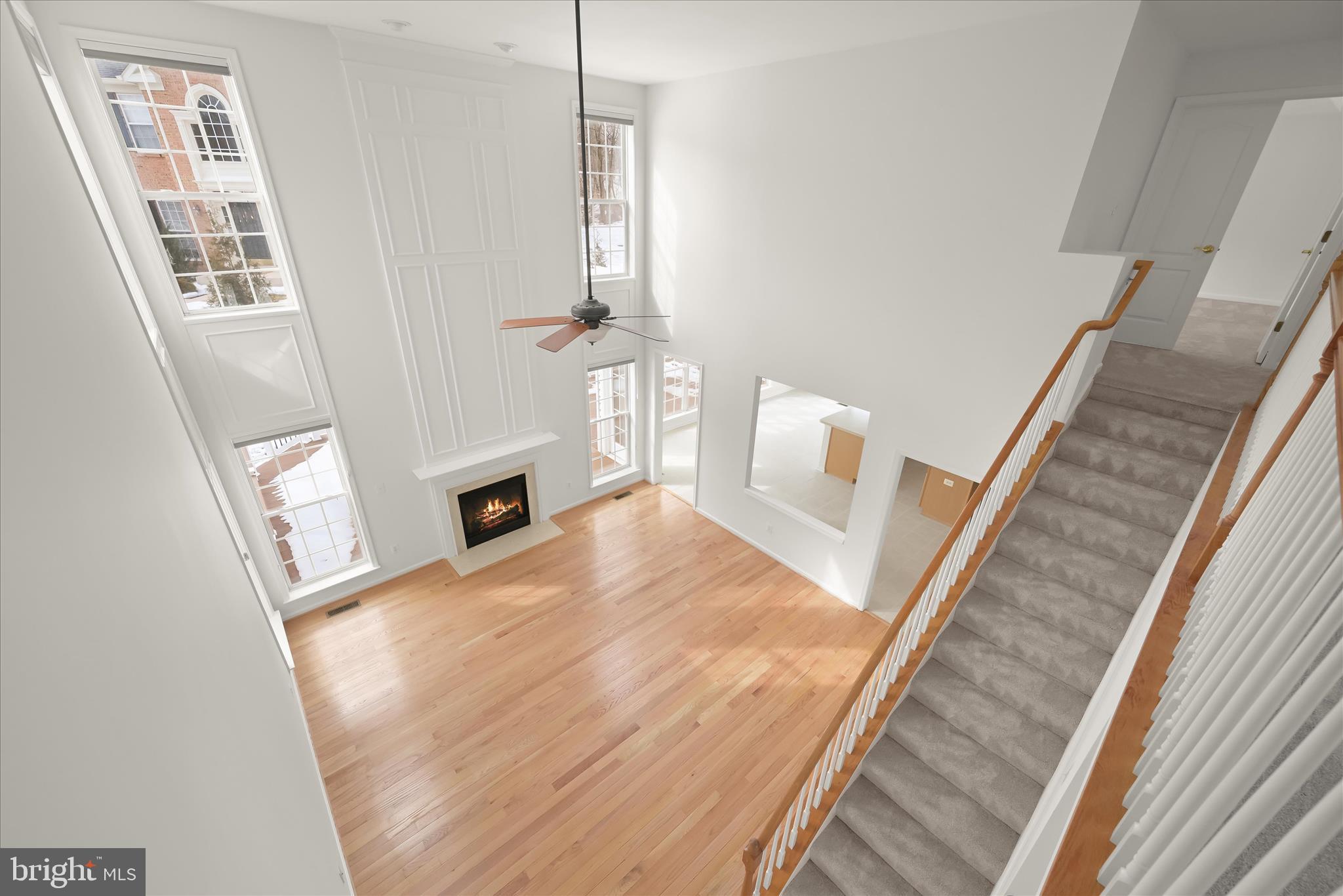 8433 Roberts Road Ellicott City, MD 21043 - Photo 42 of 84 Upper level view