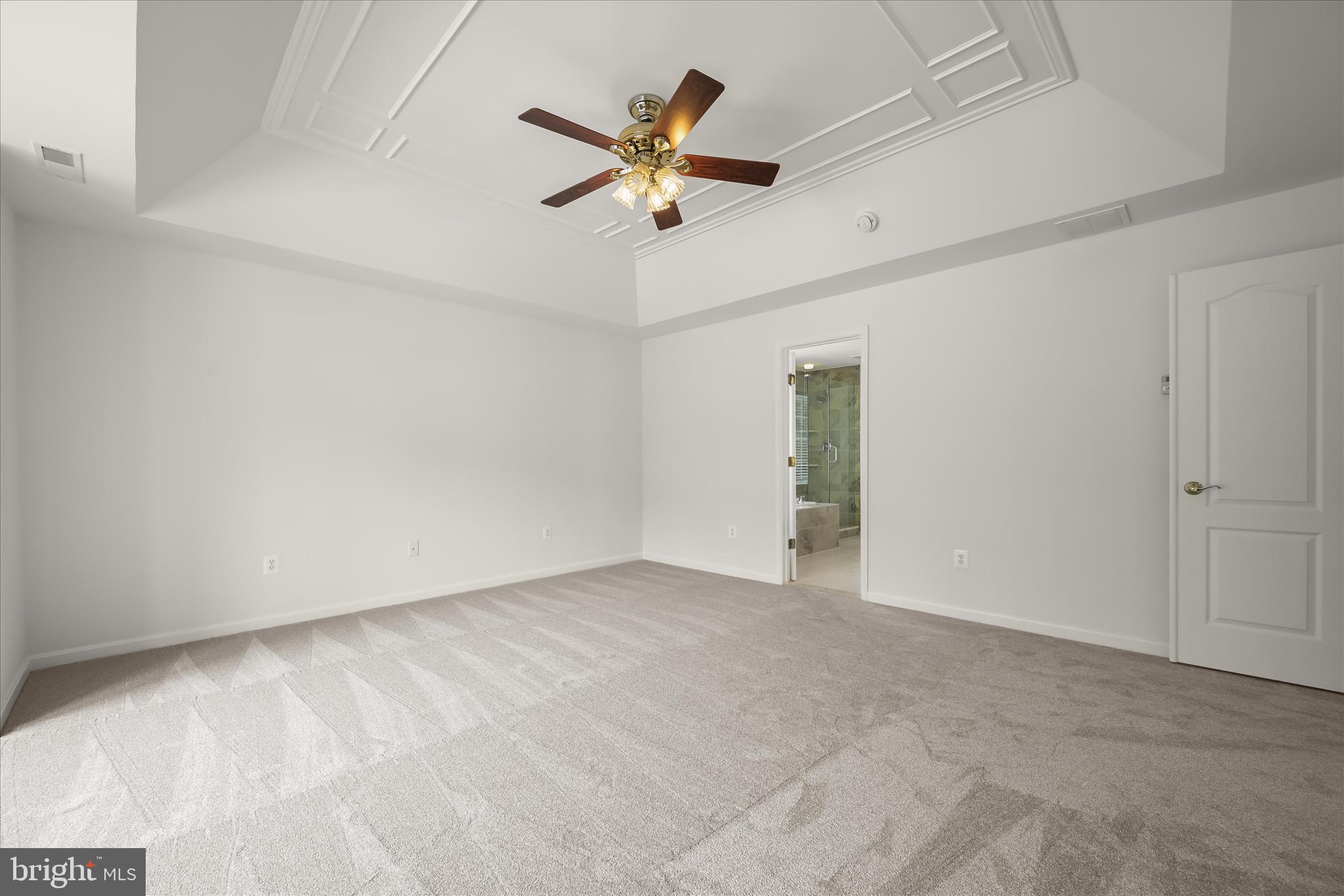 8433 Roberts Road Ellicott City, MD 21043 - Photo 44 of 84 Tray ceiling