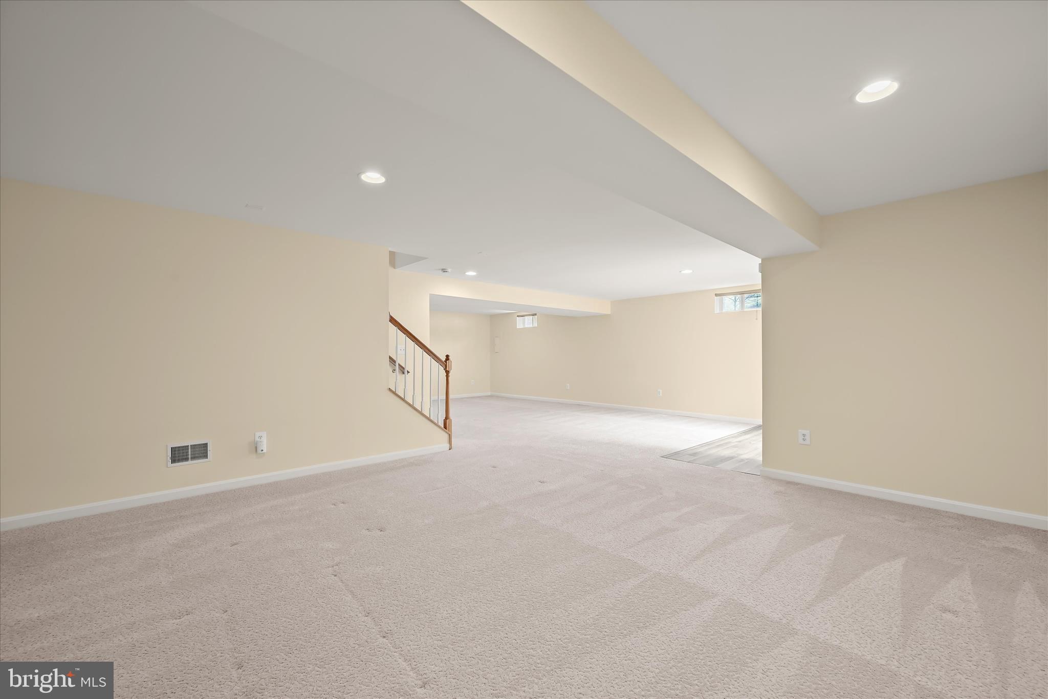 8433 Roberts Road Ellicott City, MD 21043 - Photo 61 of 84 Recessed lighting