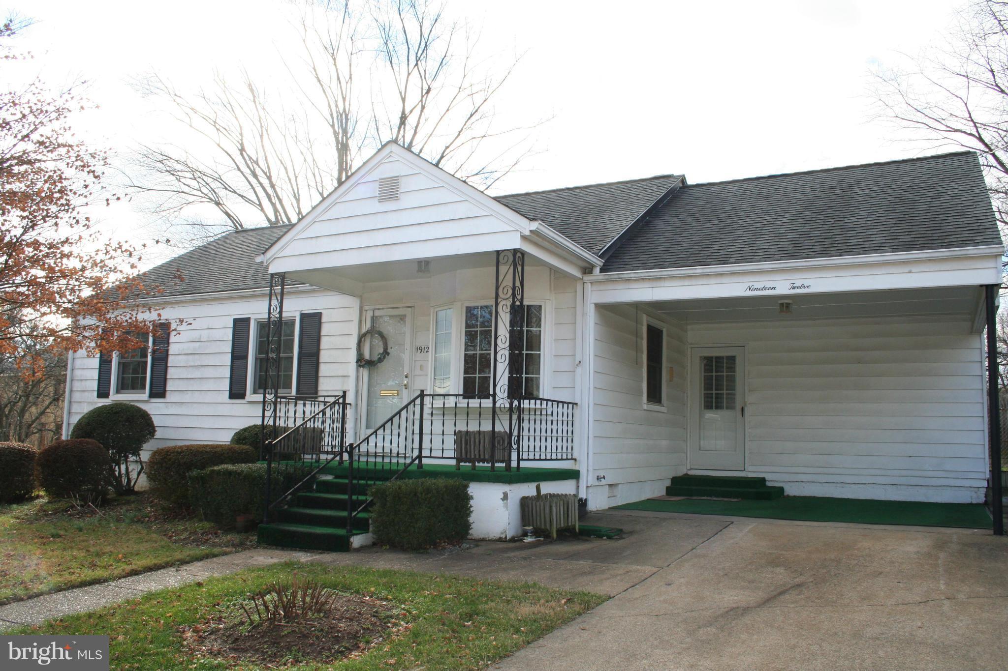 Exterior (Front)