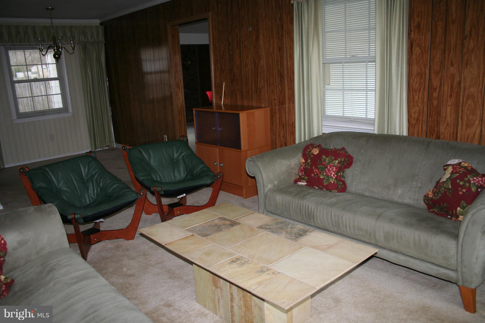1912 Ware Road Falls Church, VA 22043 - Photo 11 of 28 Living Room
