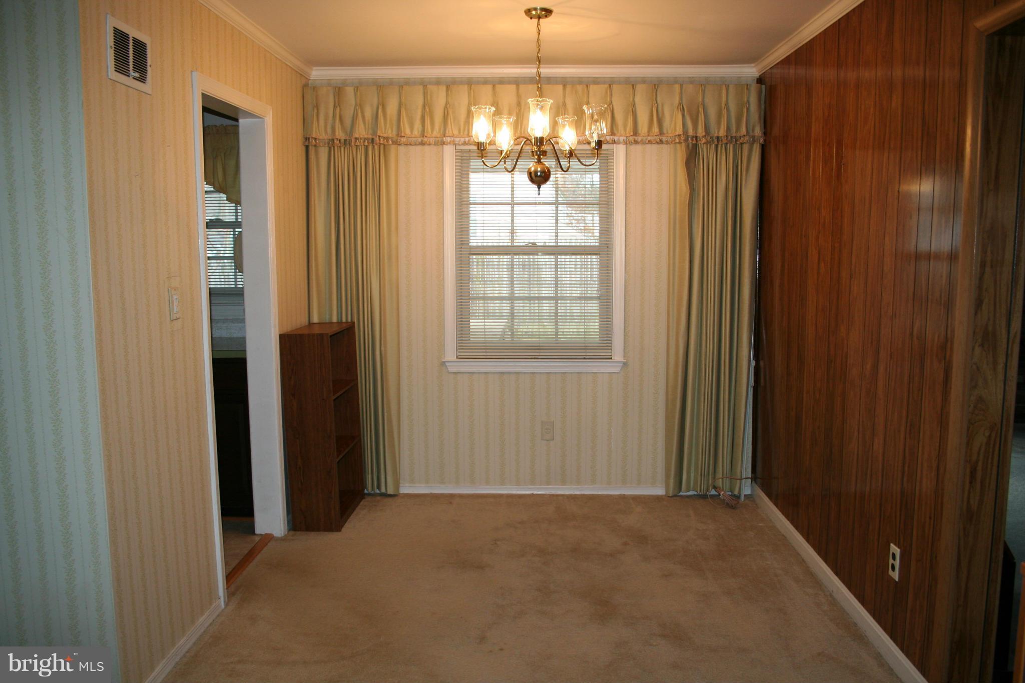 1912 Ware Road Falls Church, VA 22043 - Photo 16 of 28 Dining Room