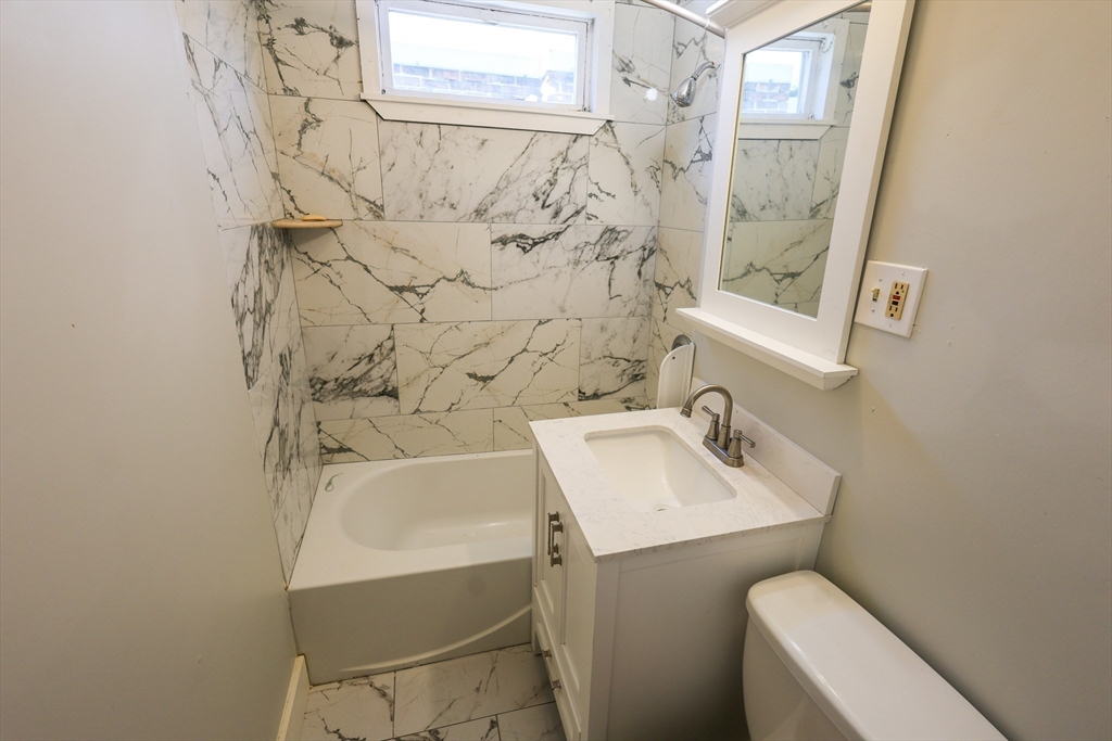 4 Navillus Terrace, Unit 1 Boston, MA 02122 - Photo 9 of 20