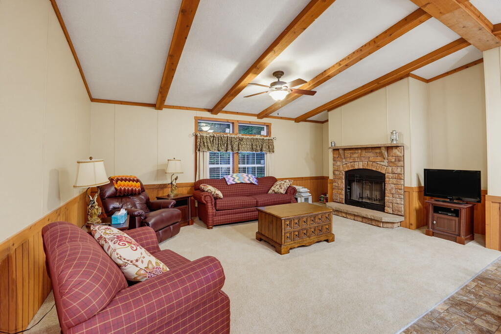 132 Hemlock Lane Rochester Mills, PA 15771 - Photo 10 of 38 Gallery Image 10