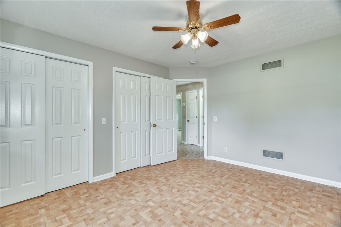 286 Phillips Road Webster, NY 14580 - Photo 33 of 50 Gallery Image 33