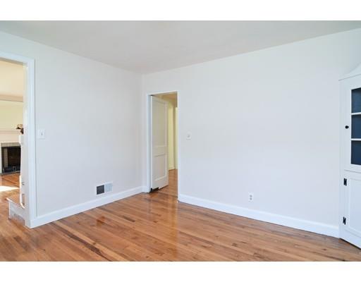 25 Sherwood Road Natick, MA 01760 - Photo 12 of 28 Gallery Image 12