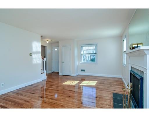 25 Sherwood Road Natick, MA 01760 - Photo 10 of 28 Gallery Image 10