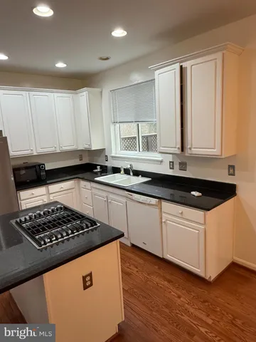 $3,099 | 12976 Park Crescent Circle, Herndon, VA 20171