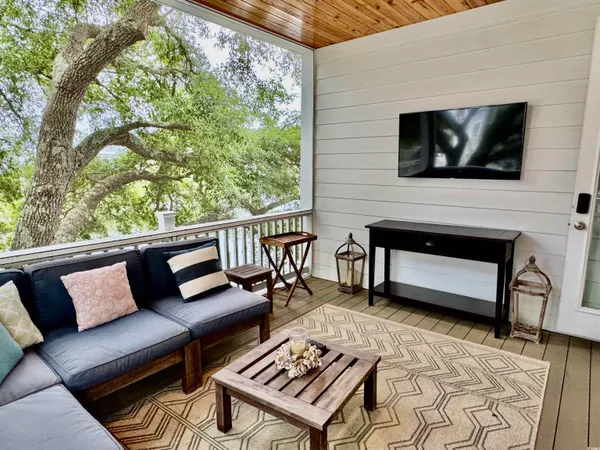 $1,399,000 | 17 Carson Creek Drive, Murrells Inlet, SC 29576