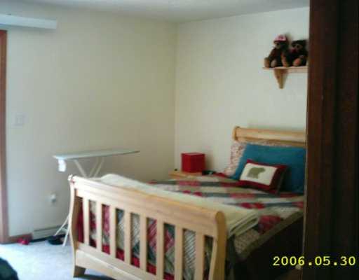 129 South Long Road Aliquippa, PA 15001 - Photo 7 of 8 Master Bedroom.