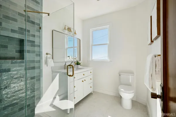 $2,595,000 | 2518 25th Avenue, San Francisco, CA 94116