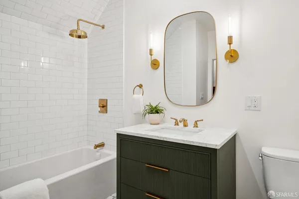$2,595,000 | 2518 25th Avenue, San Francisco, CA 94116