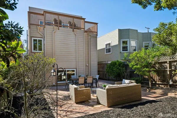 $2,595,000 | 2518 25th Avenue, San Francisco, CA 94116